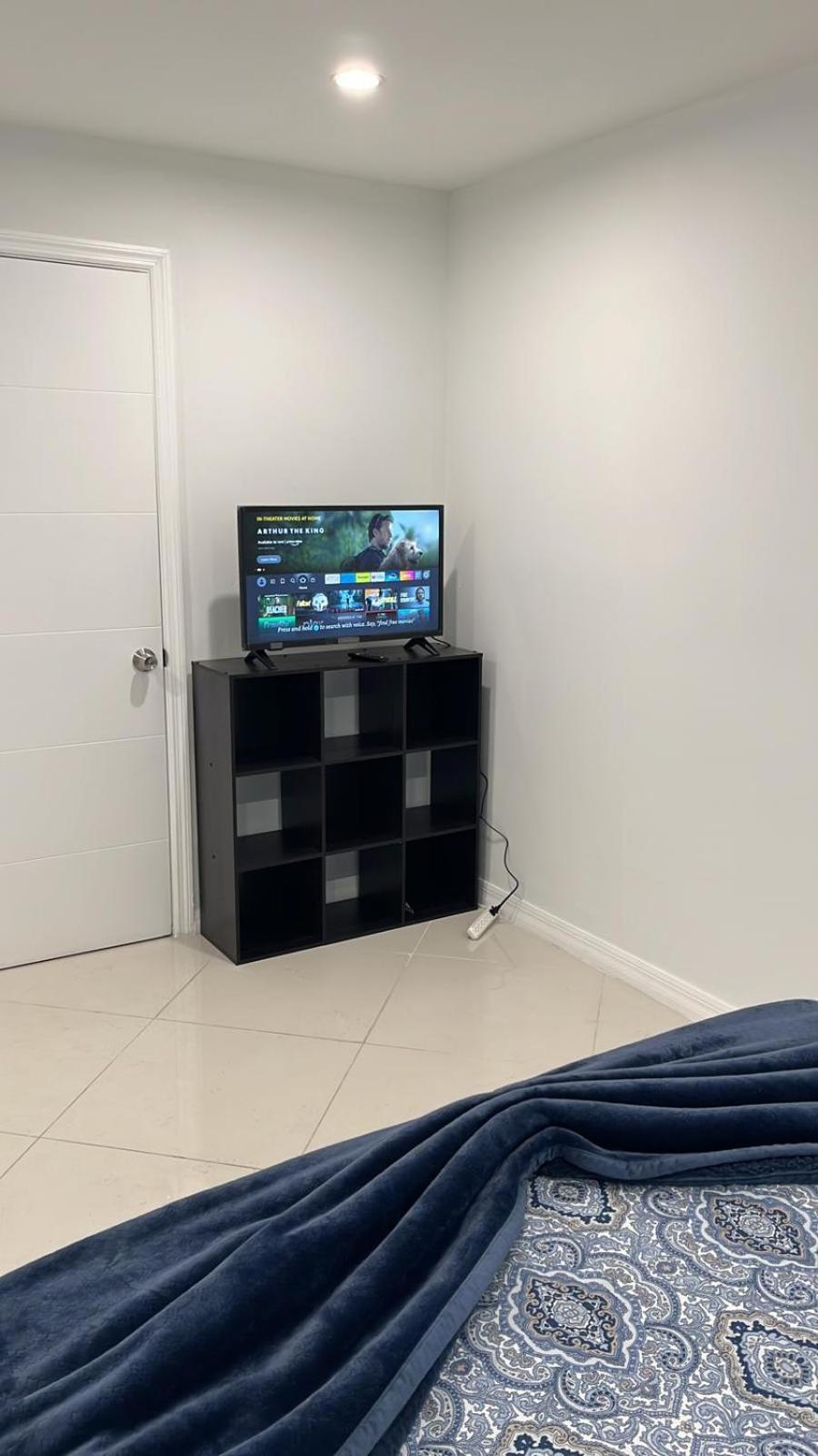Beautiful, Fully Furnished 4Bed 2Bath House - 5 Minute Walk To Miracle Mile Downtown Coral Gables Villa Miami Exterior photo